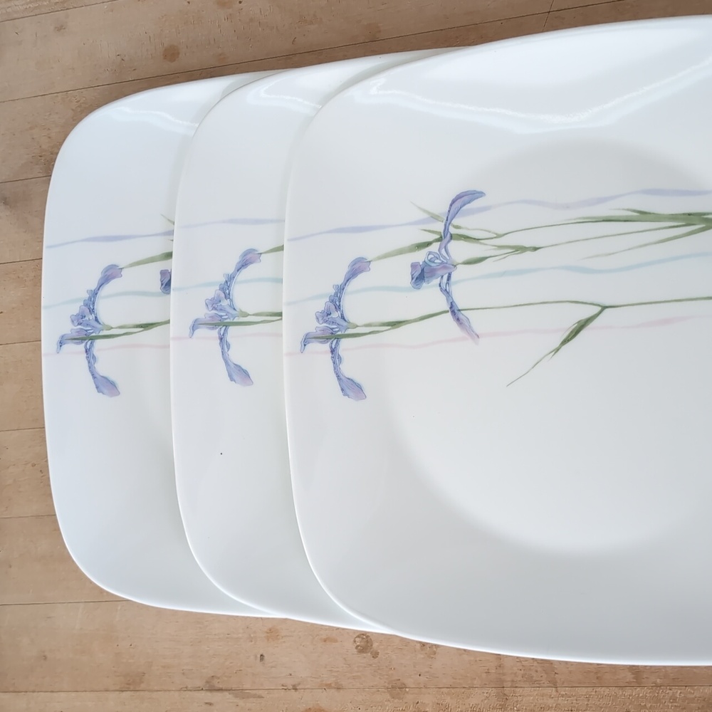 3 Corelle Shadow Iris Square Dinner Plates Corning Purple Flowers 10.5" Plates - Picture 3 of 5